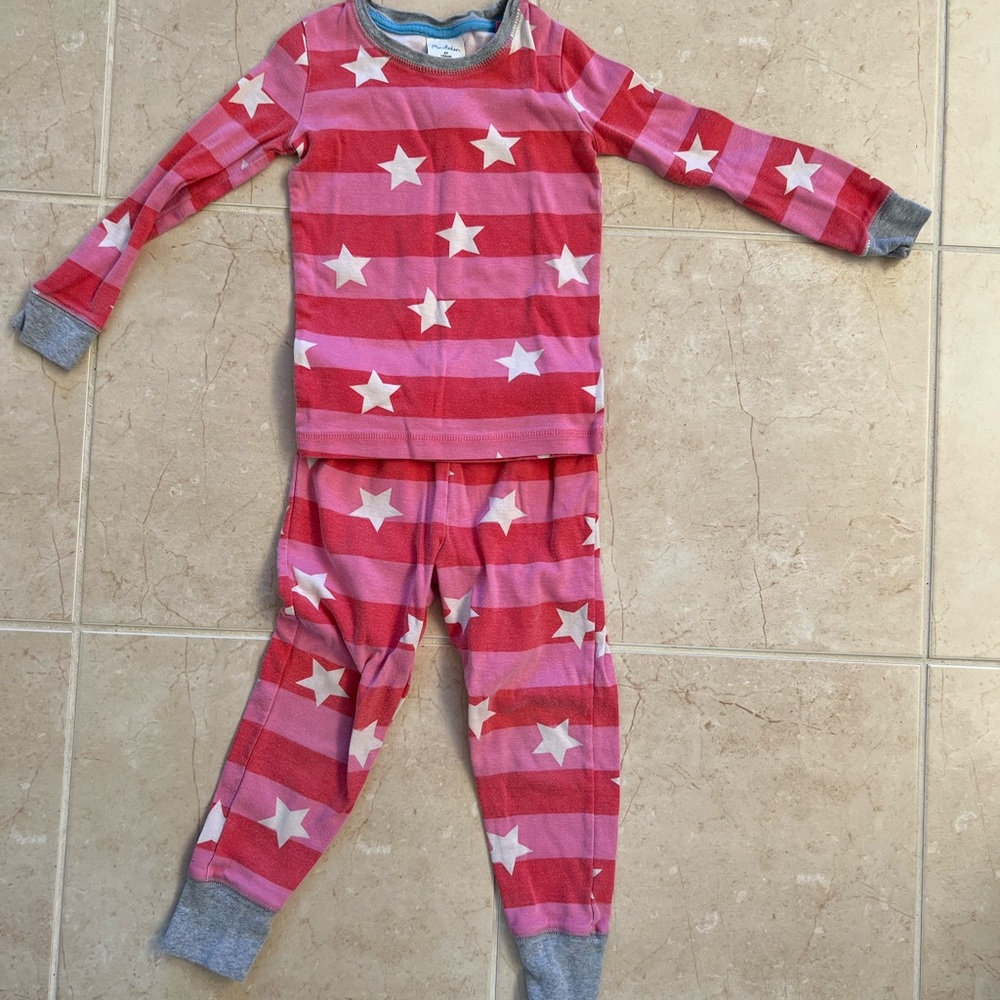 Mini boden gkow in the dark pajamas